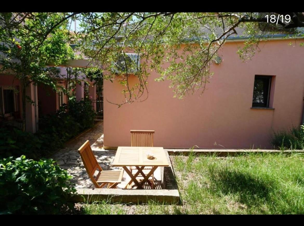 Biba Apartments Pula Exterior foto